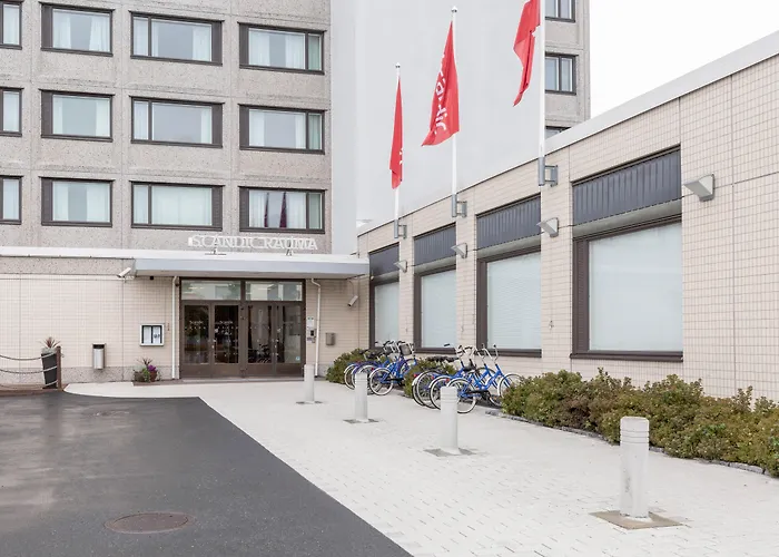 Scandic 4*